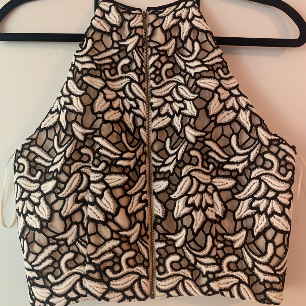 KEEPSAKE SIZE MEDIUM CROP TOP